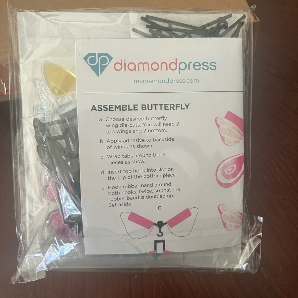 Diamond press - flying butterfly card